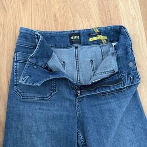 Anthropologie Maeve Women's Colette crop wide leg jeans